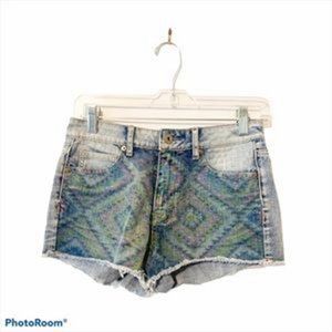 IZOD Women's Pink Golf Shorts Sz 2